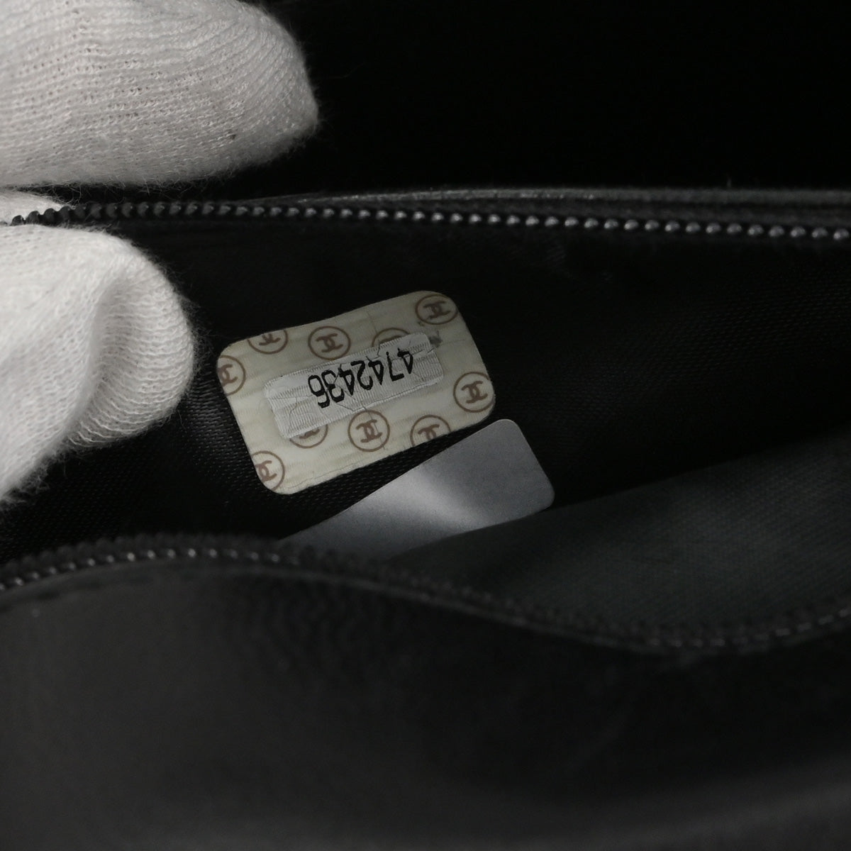 Chanel 1996-1997 Black Lambskin Shoulder Bag