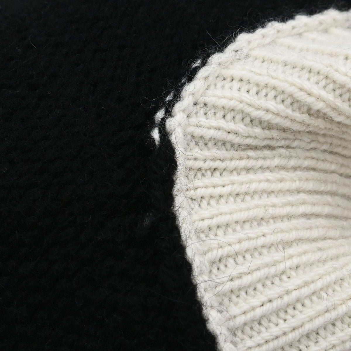 Chanel 1996 Short Sleeve Sweater Knit Top Black #40