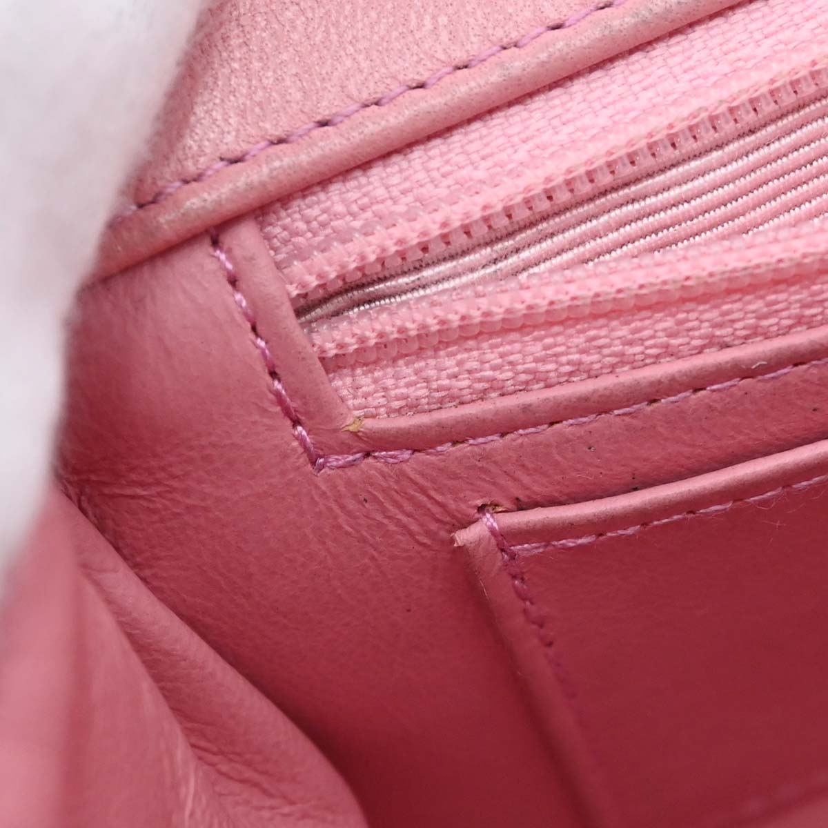 Chanel 1989-1991 Pink Lambskin Shoulder Bag