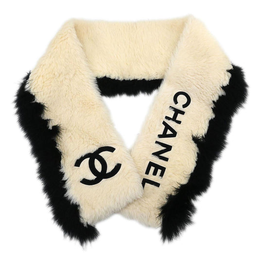 Chanel * Alpaca Scarf Ivory Small Good