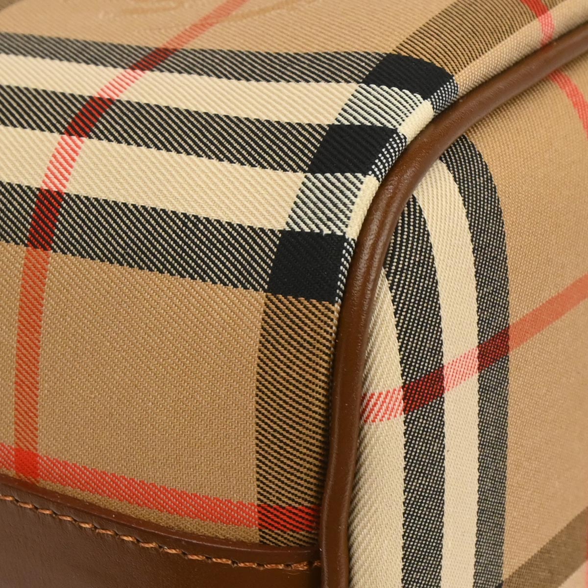 Burberrys Beige House Check Handbag