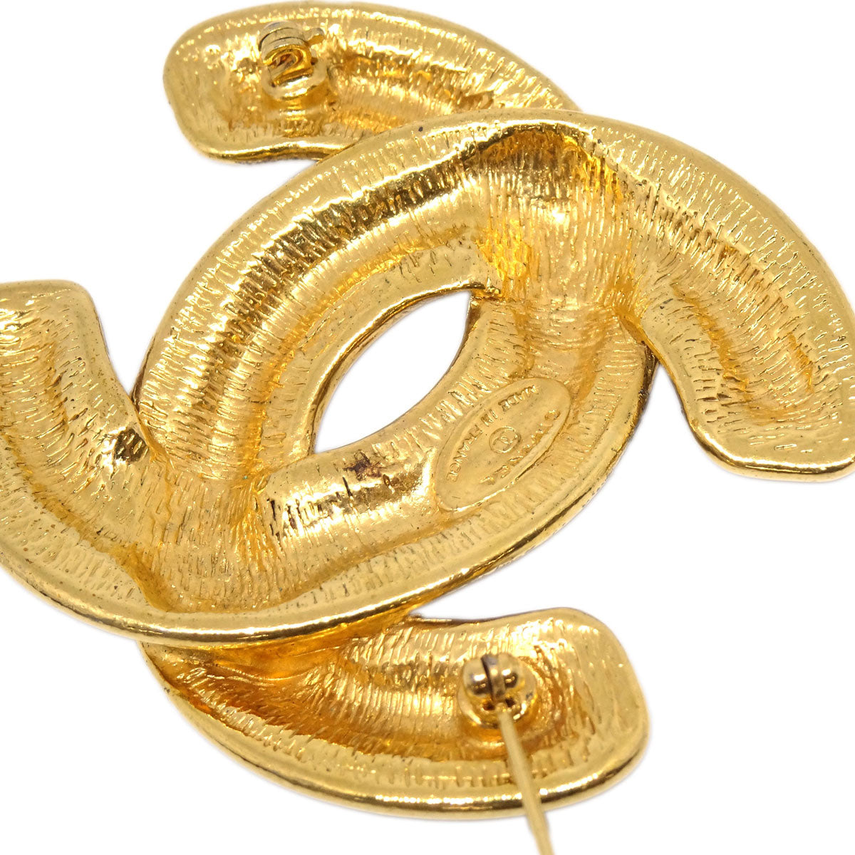 Chanel Quilted CC Brooch Pin Large Gold 1152