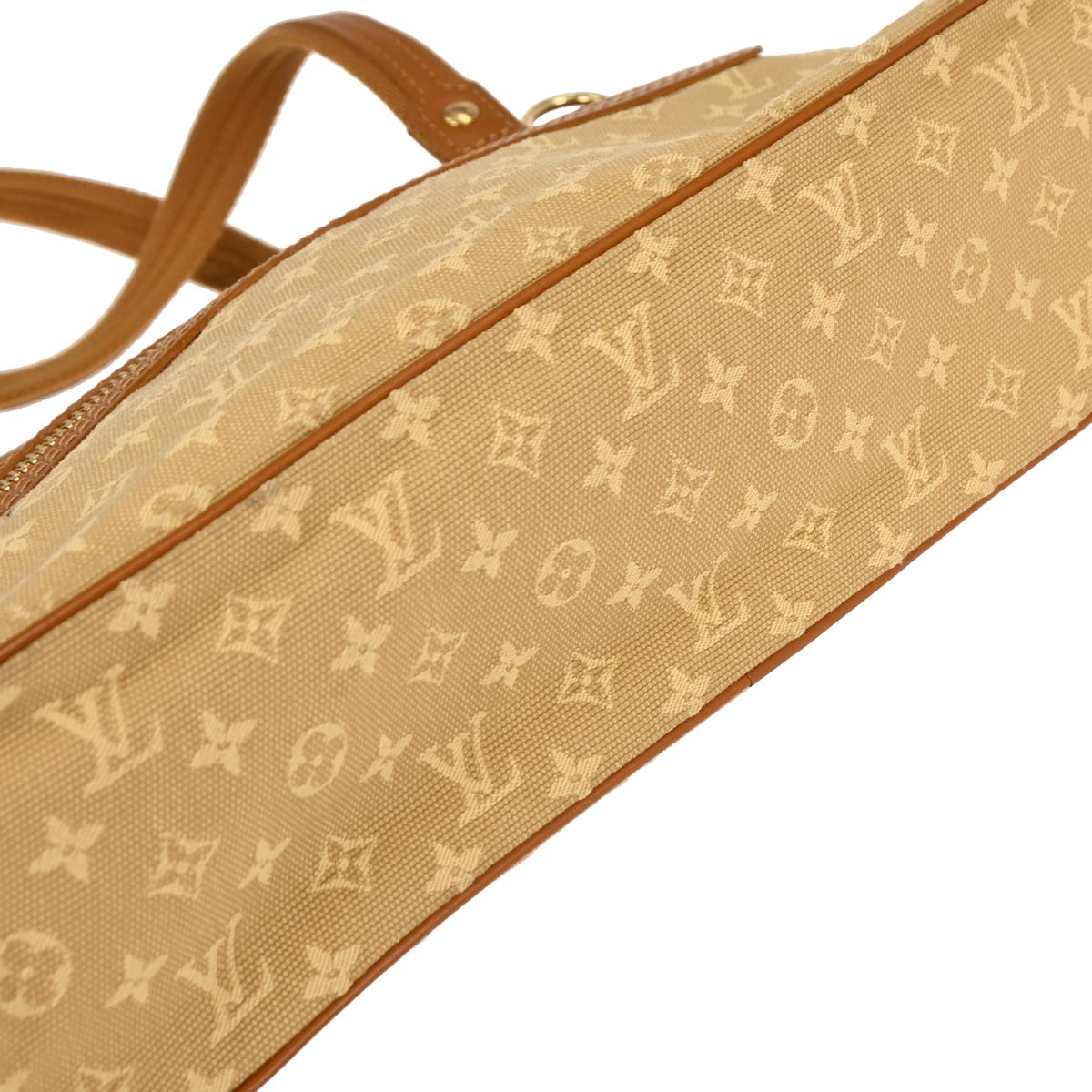 Louis Vuitton Beige Monogram Mini Lucille PM Handbag M92684