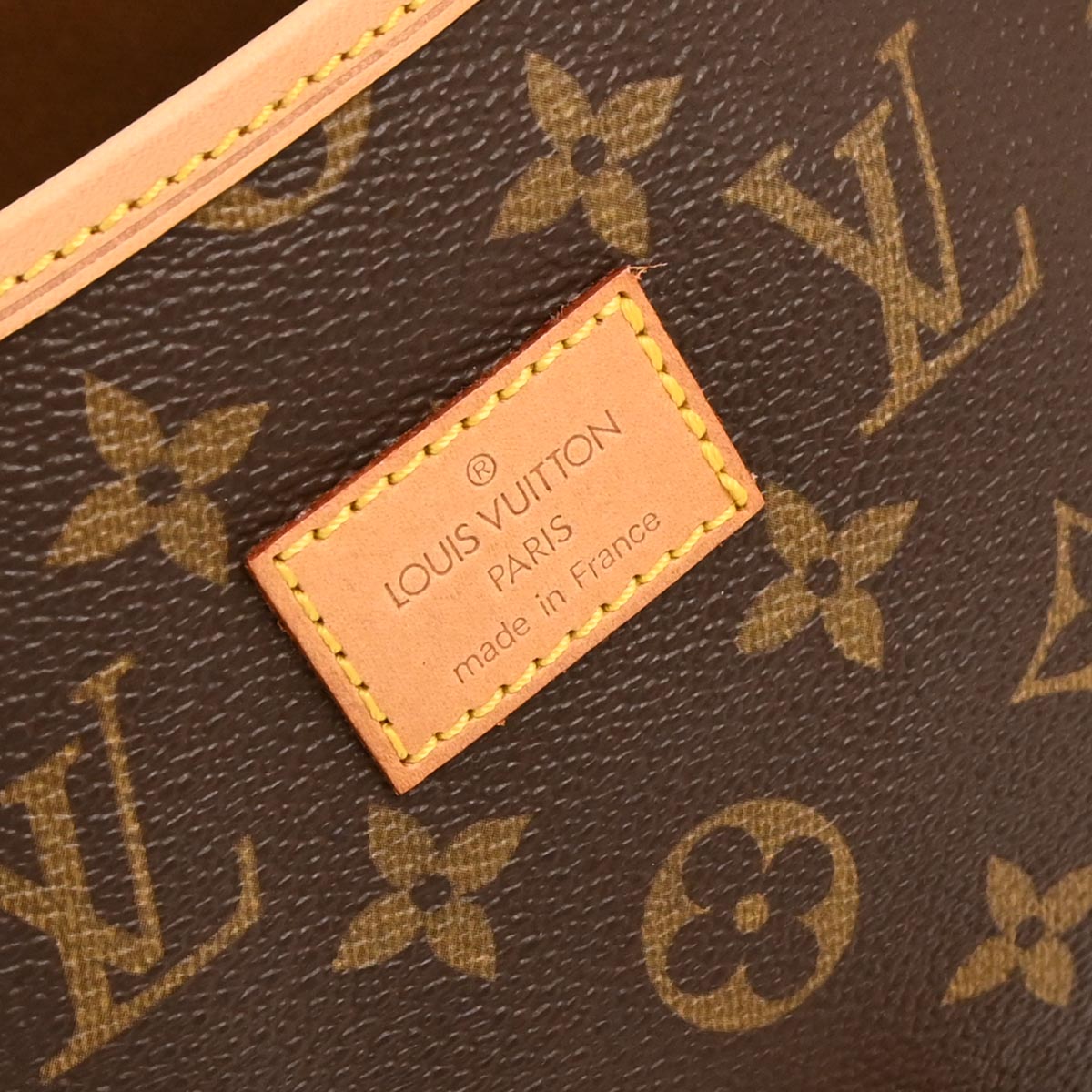 Louis Vuitton Monogram Saumur 35 Shoulder Bag M42254