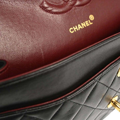 Chanel 1991-1994 Black Lambskin Medium Classic Double Flap Shoulder Bag