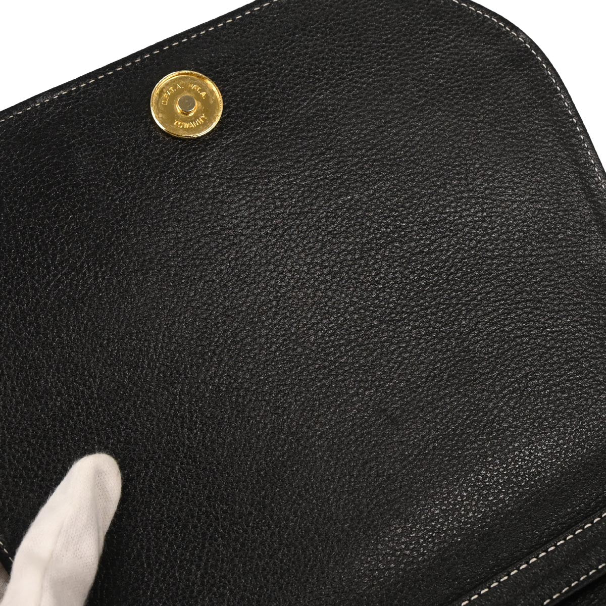 Yves Saint Laurent Black Leather Shoulder Bag