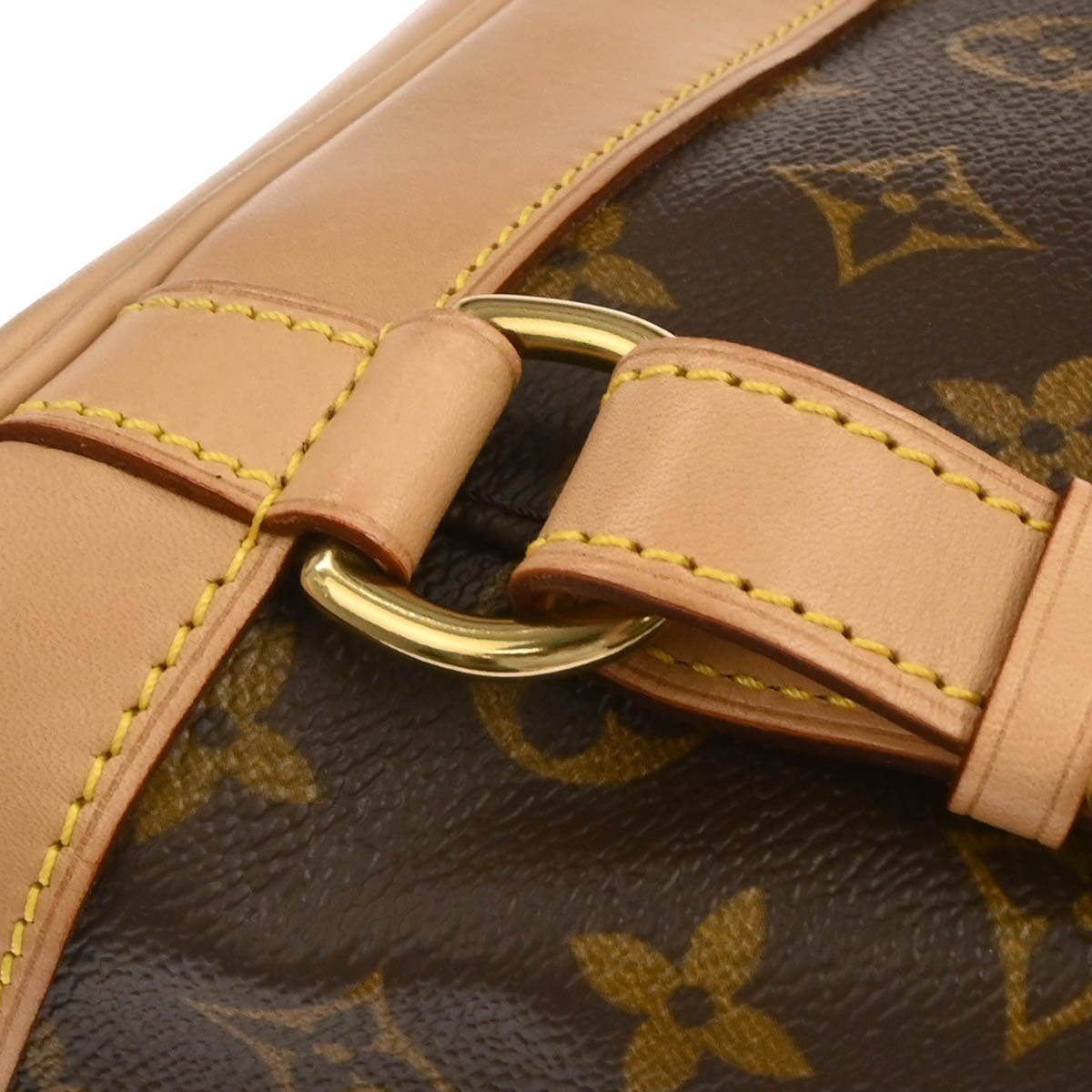 Louis Vuitton Monogram Montsouris MM Backpack M51136