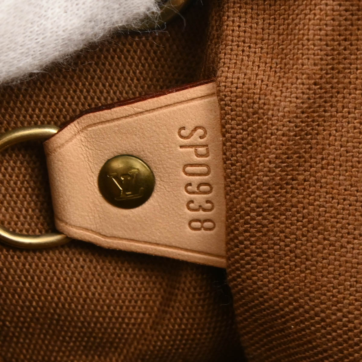 Louis Vuitton Monogram Montsouris MM Backpack M51136