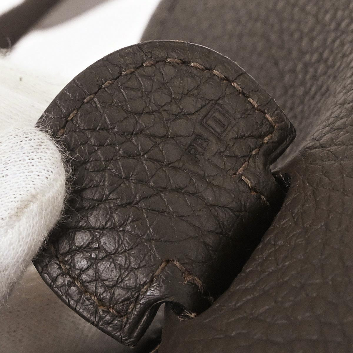 Hermes Chocolat Taurillon Clemence Evelyne 2 TGM Shoulder Bag