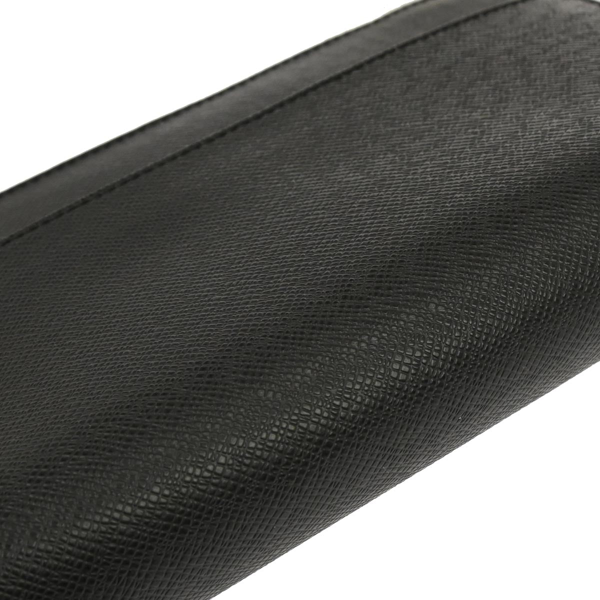 Louis Vuitton Black Taiga Baikal Clutch Handbag M30182