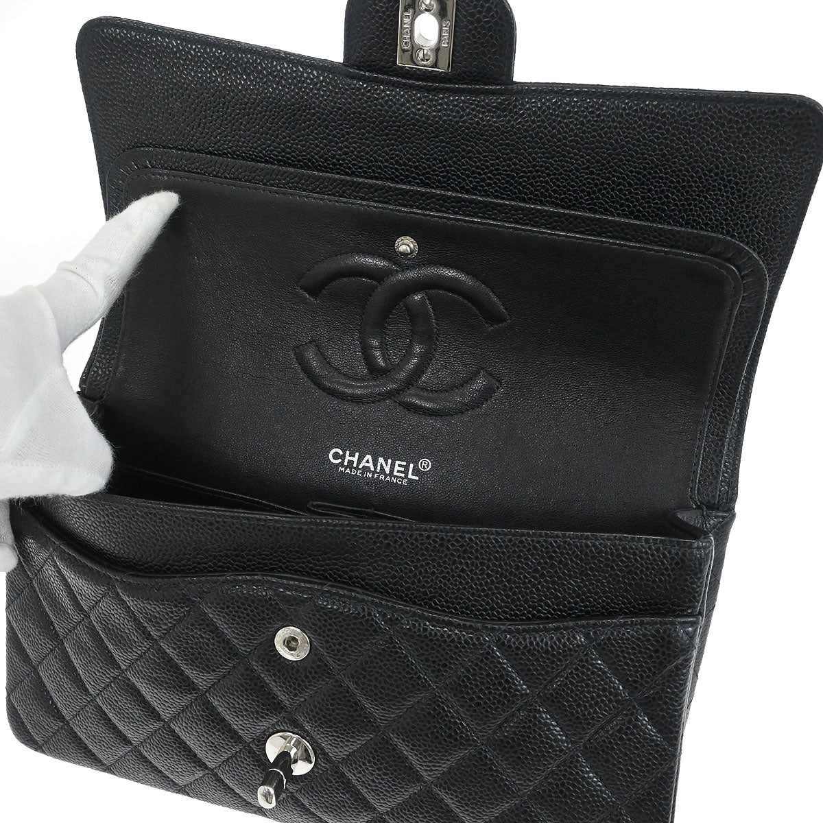 Chanel 2000-2002 Black Caviar Skin Medium Classic Double Flap Shoulder Bag