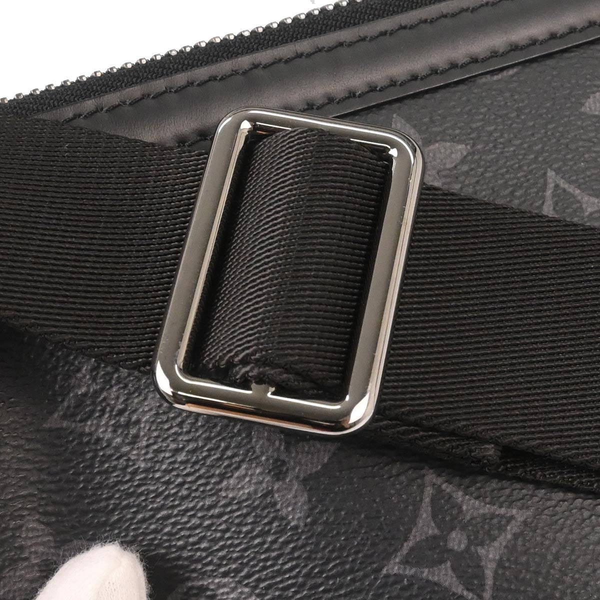 Louis Vuitton Monogram Odyssey Messenger MM Shoulder Bag M44224