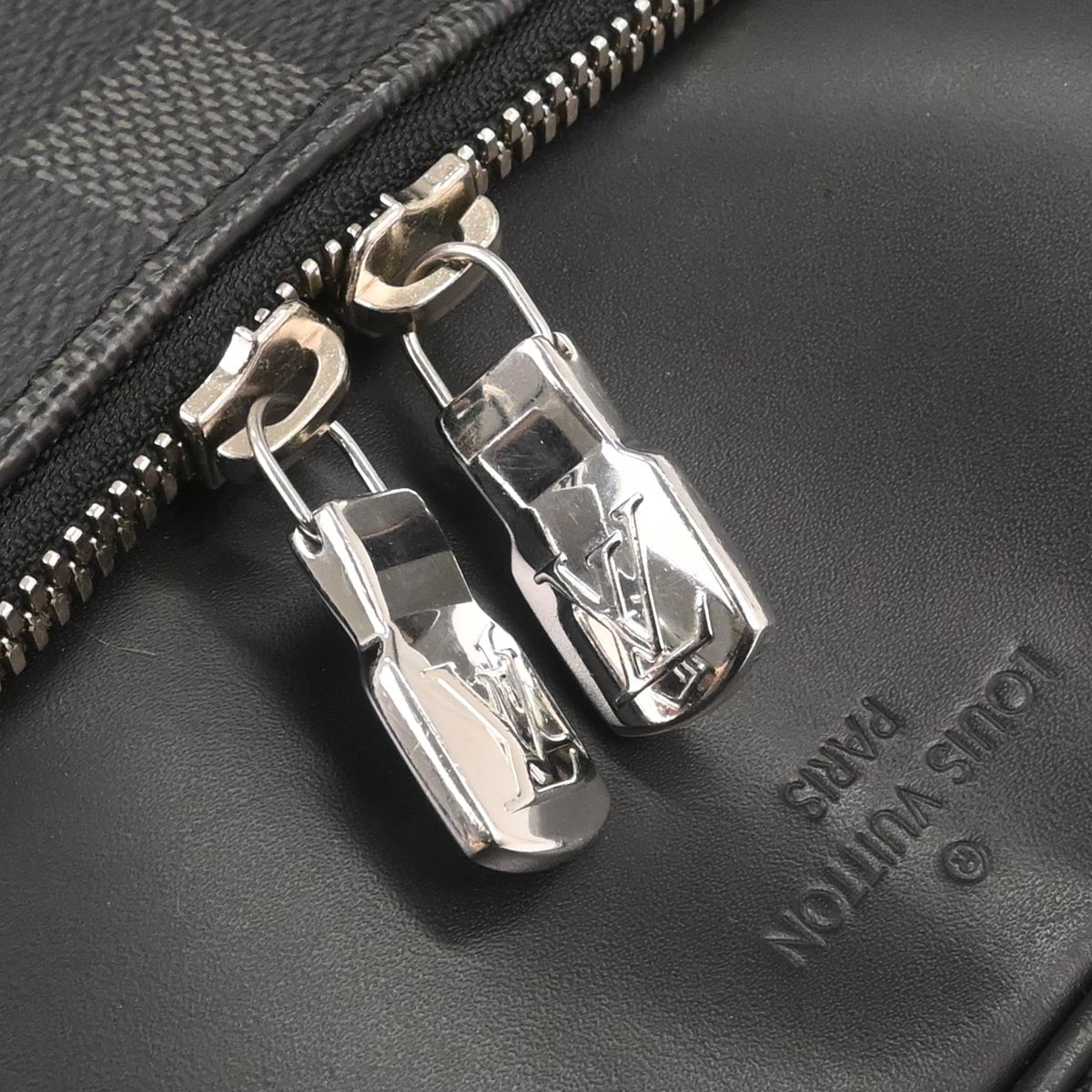 Louis Vuitton 2018 Damier Graphite Dayton PM Shoulder Bag N41408