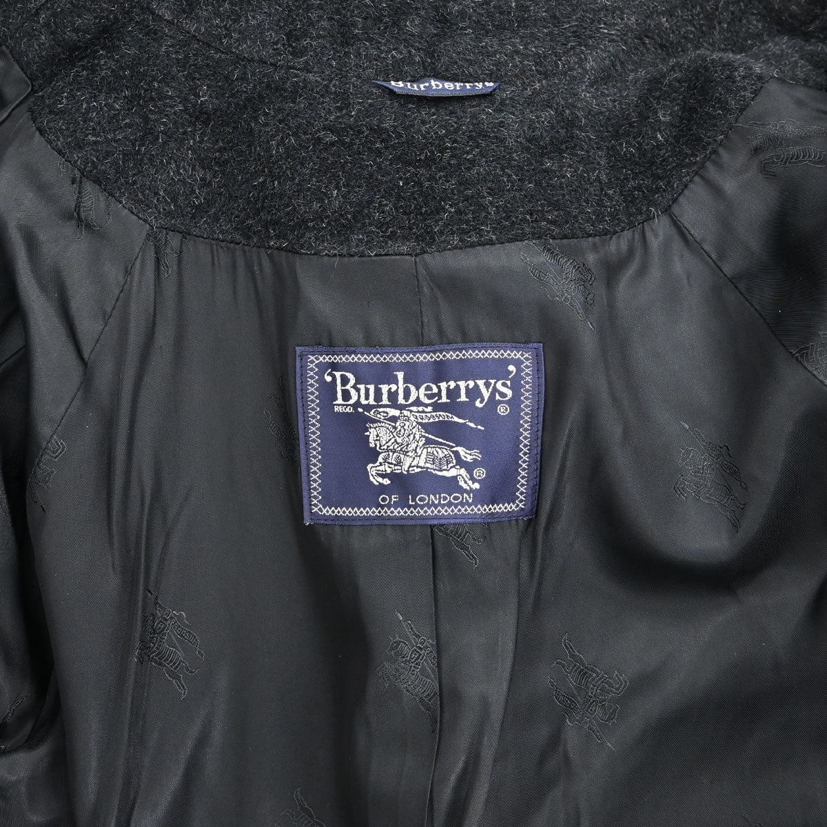 Burberrys Coat Black