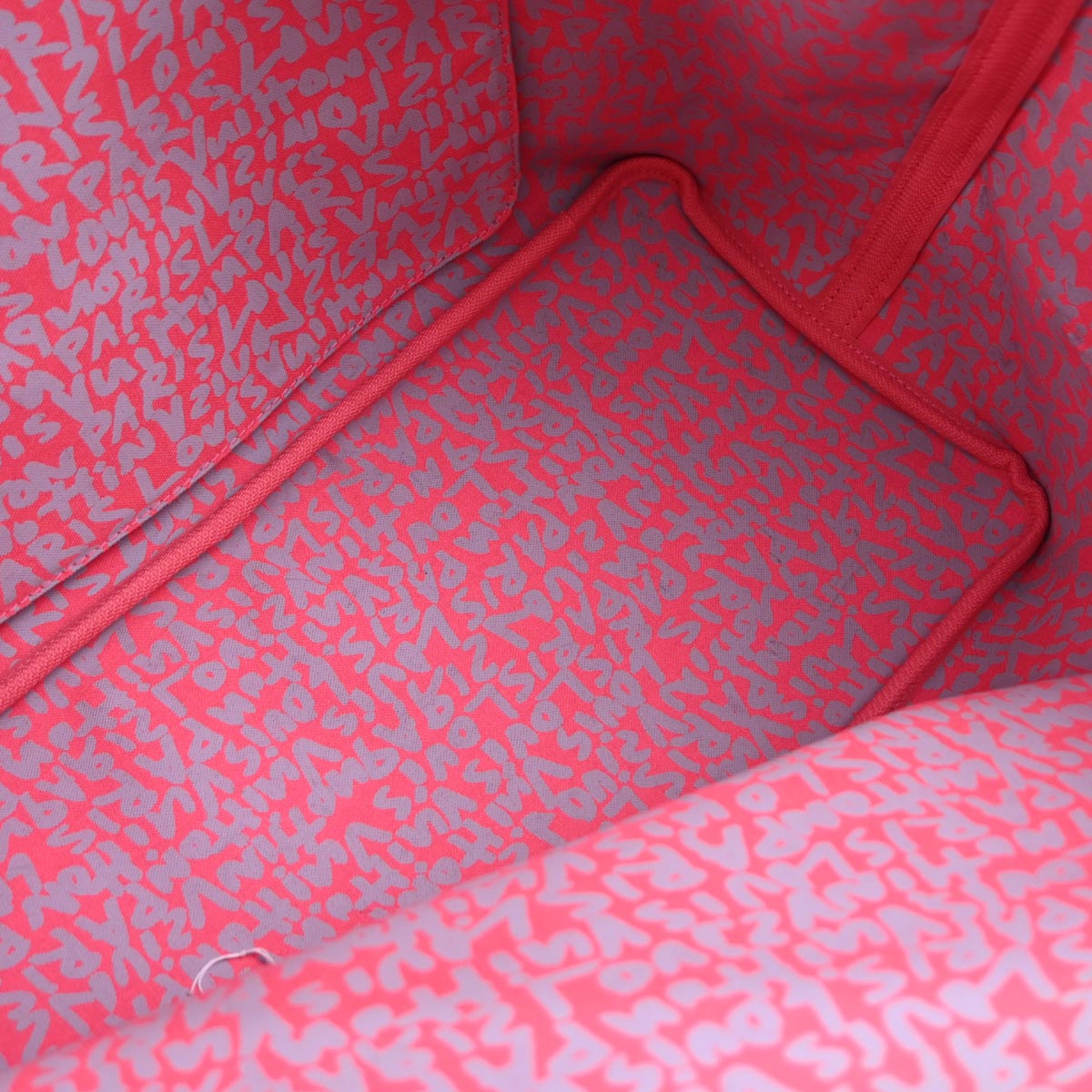 Louis Vuitton 2009 Pink Monogram Graffiti Neverfull GM Tote Bag M93701