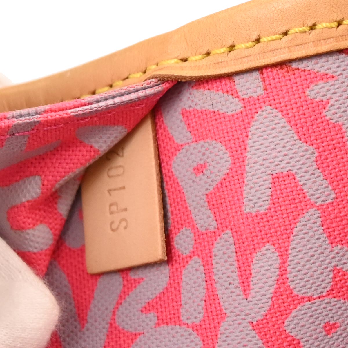 Louis Vuitton 2009 Pink Monogram Graffiti Neverfull GM Tote Bag M93701