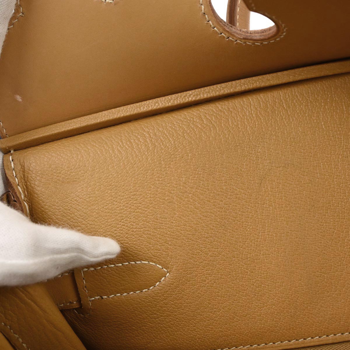 Hermes Natural Vache Haut a Courroies 32 Handbag