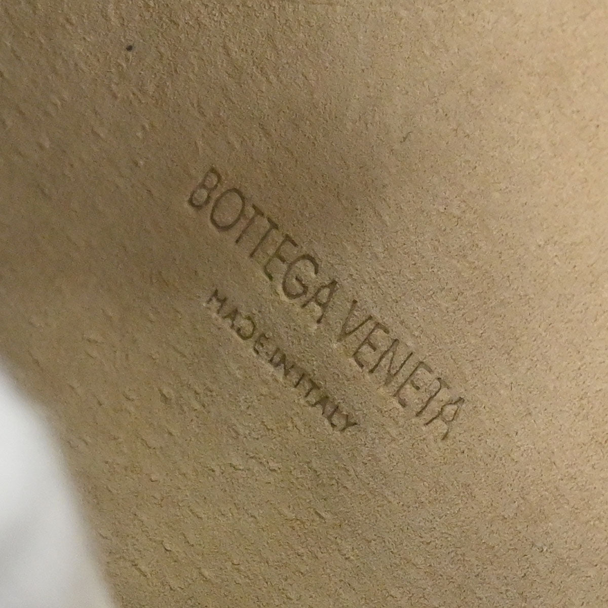 Bottega Veneta Black Lambskin Intrecciato Hobo Handbag