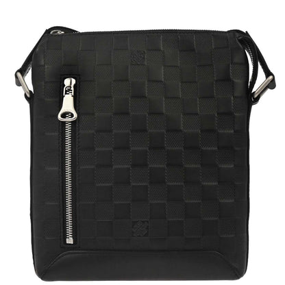Louis Vuitton 2018 Damier Infini Discovery Messenger BB Shoulder N42418