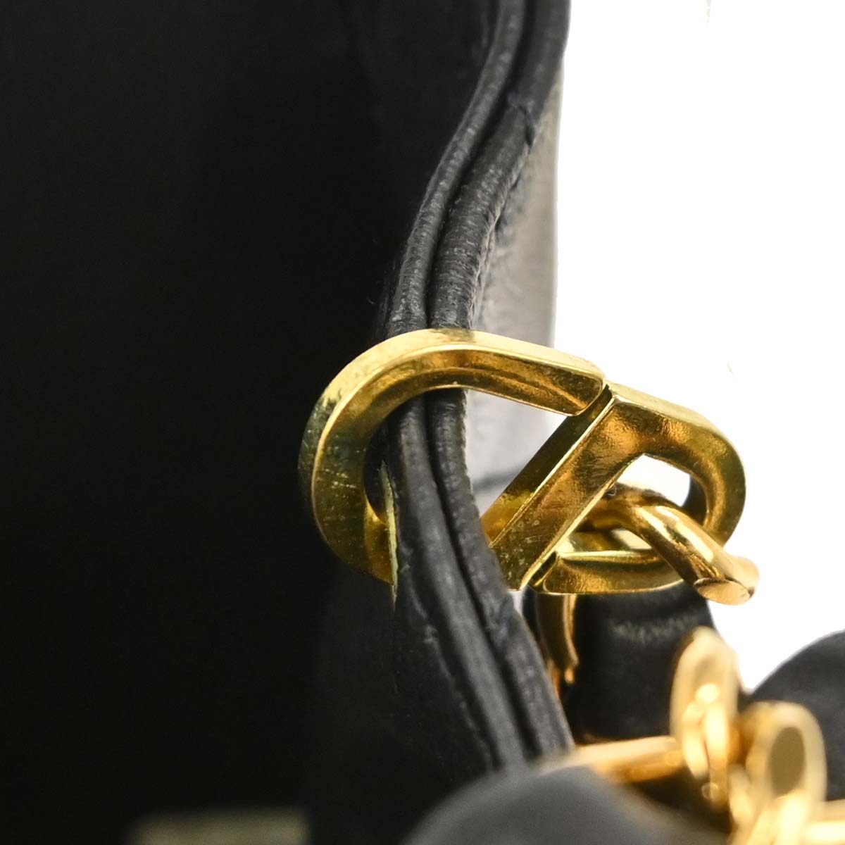 Chanel 1994-1996 Black Lambskin Mini Square Flap Handbag 17