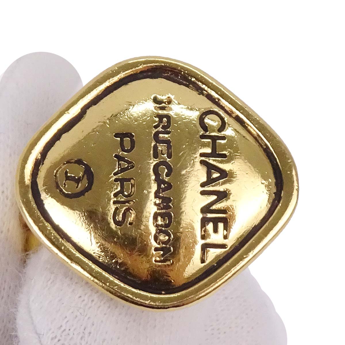 Chanel Rhombus Clip-On Earrings Gold 2441