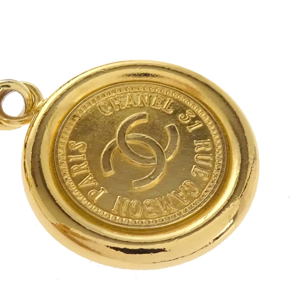 Chanel Chain Belt Medallion Gold Black Small Good