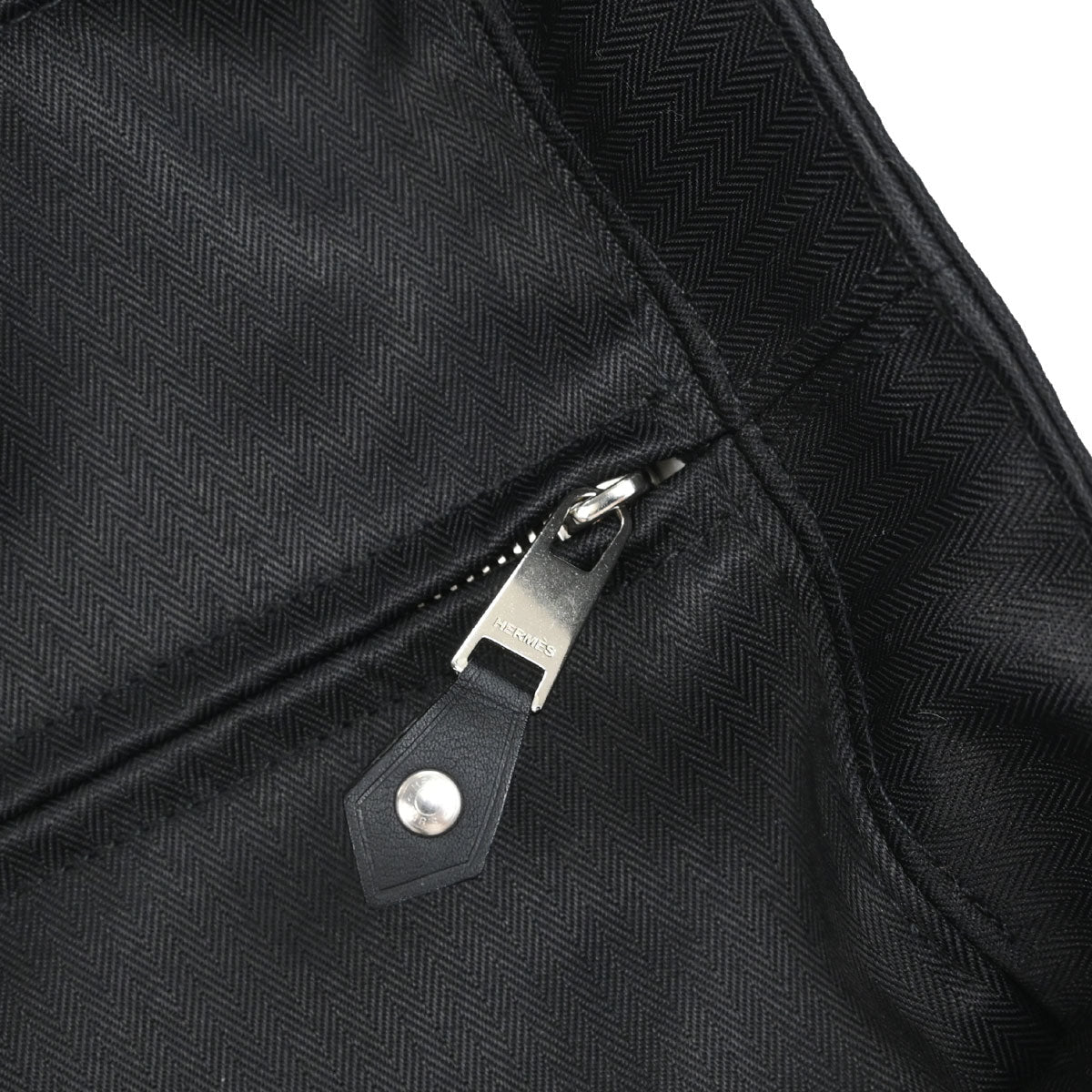Hermes Black Toile Chevrons Acapulco MM Tote Handbag