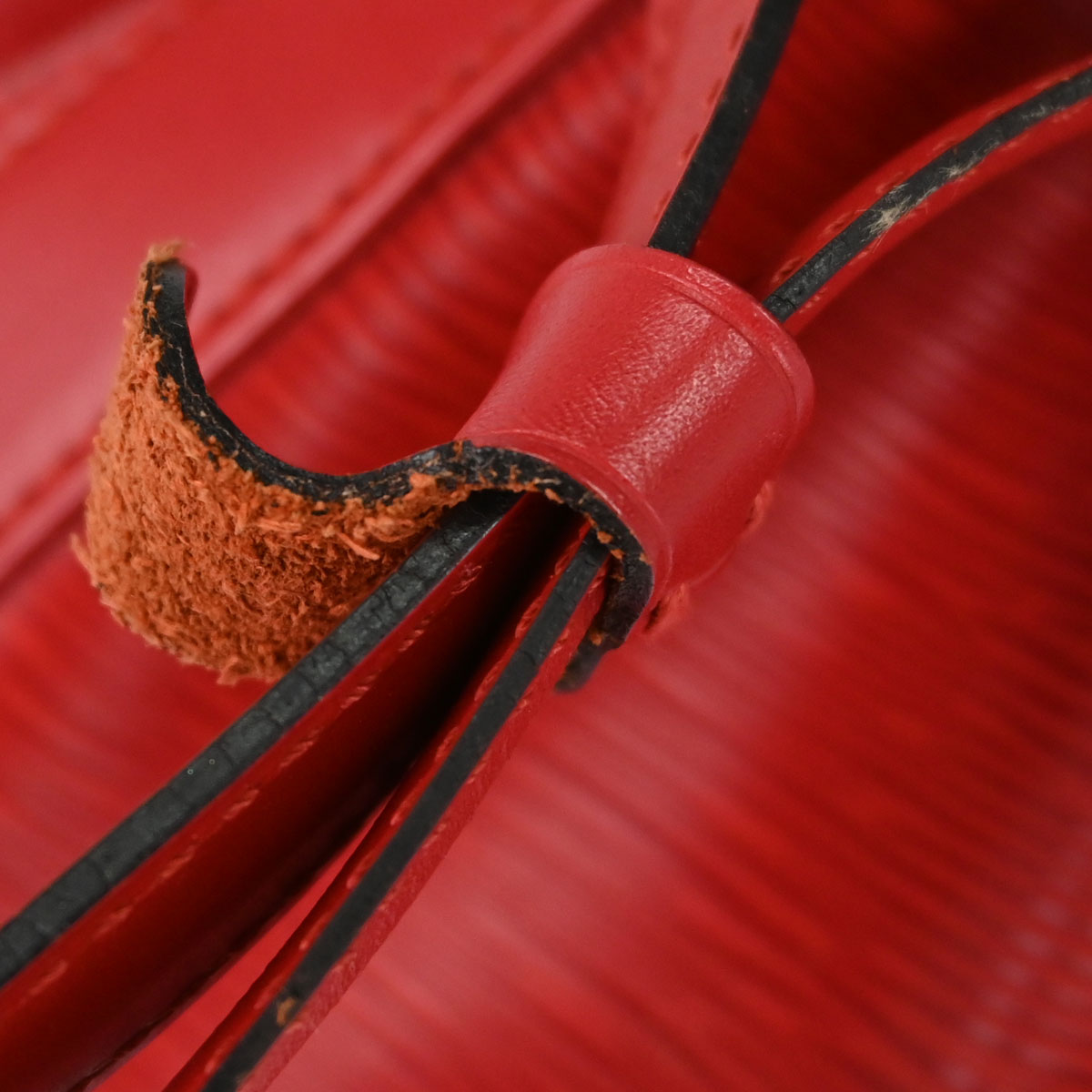 Louis Vuitton Red Epi Randonnee PM Drawstring Bag M52357