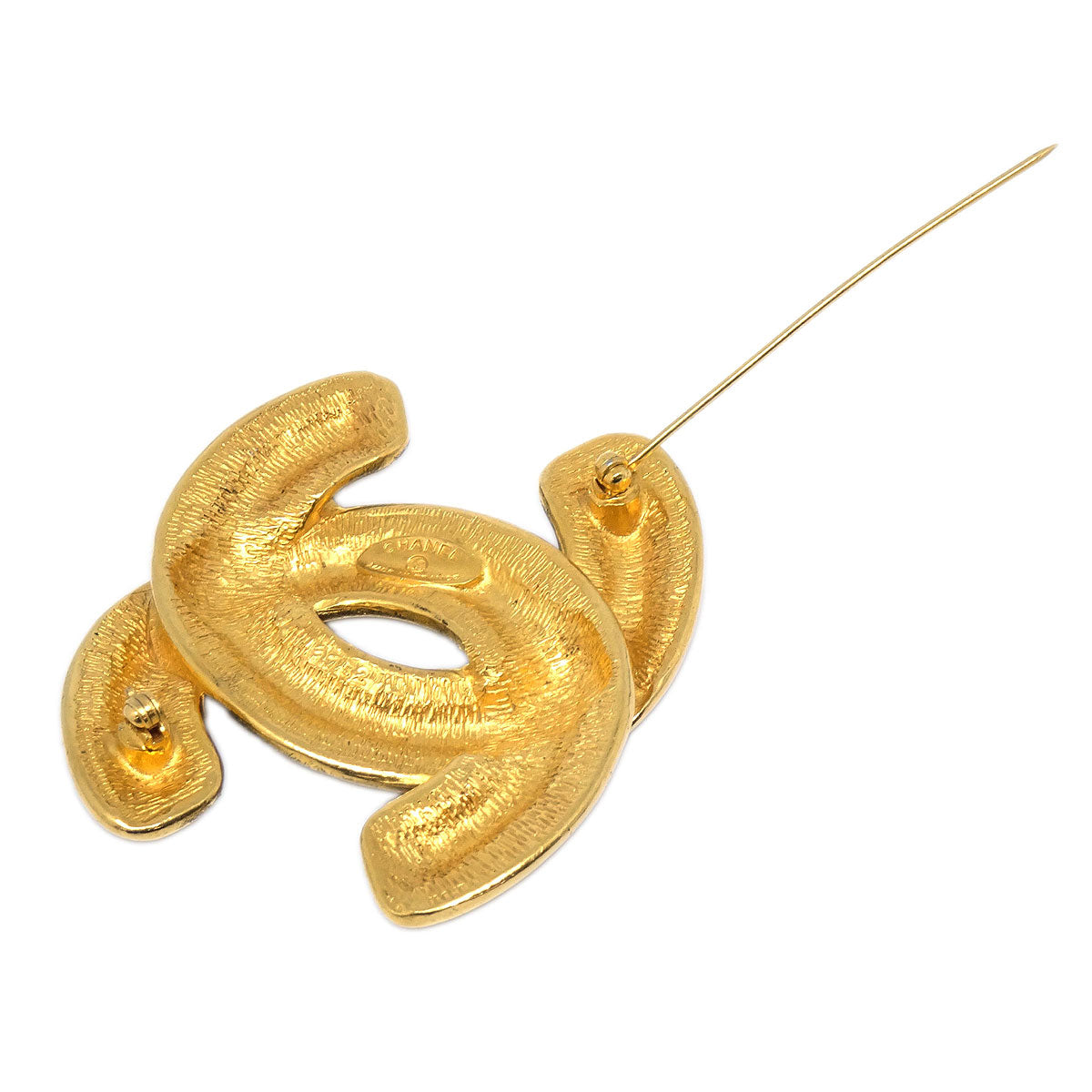 Chanel Quilted CC Brooch Pin Large Gold 1152