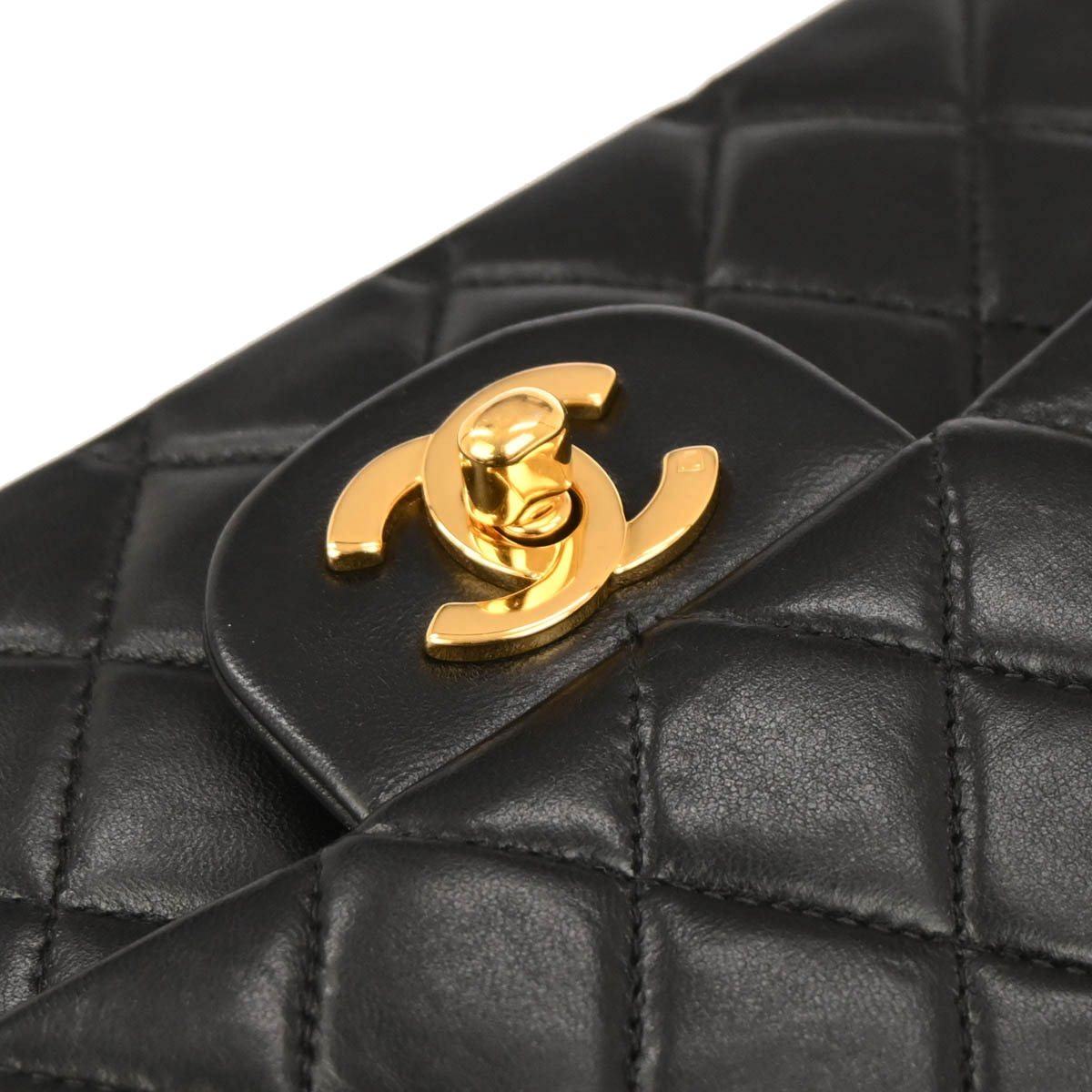 Chanel 2000-2002 Black Lambskin Medium Classic Double Flap Shoulder Bag