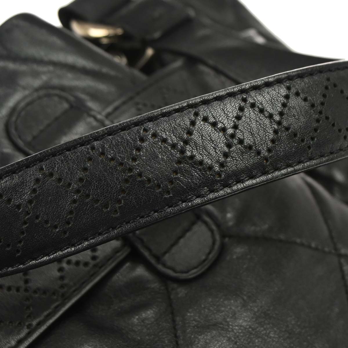 Chanel 2008-2009 Black Lambskin Paris-Londres Door Latch Tote Handbag