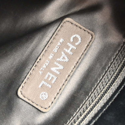 Chanel 2008-2009 Black Lambskin Paris-Londres Door Latch Tote Handbag