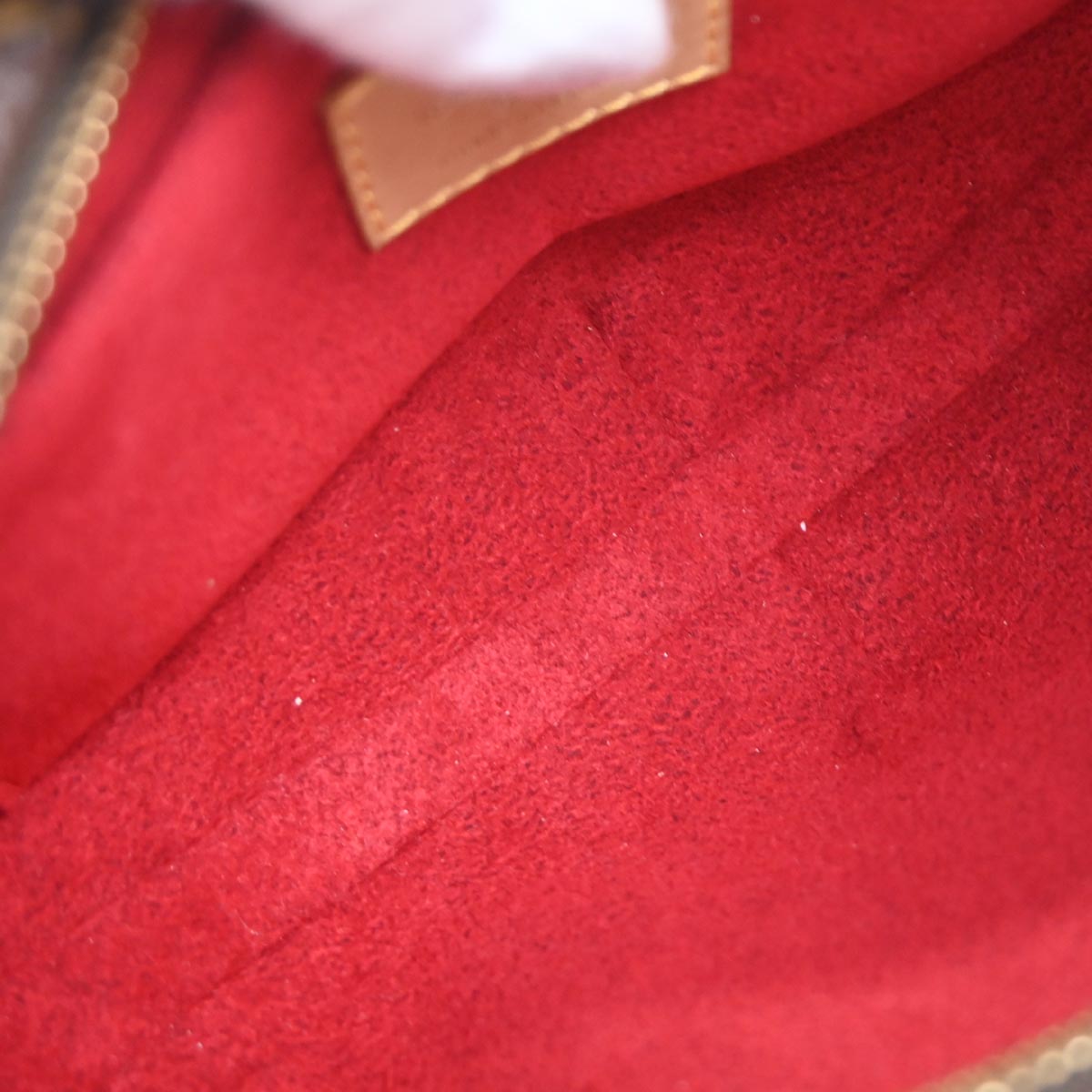 Louis Vuitton Monogram Pochette Croissant Handbag M51510