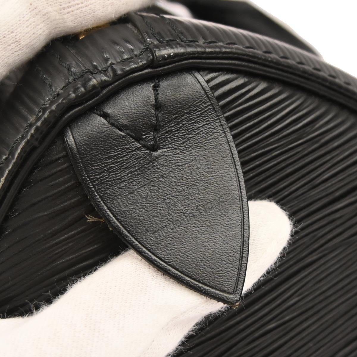 Louis Vuitton Black Epi Speedy 25 Handbag M43012