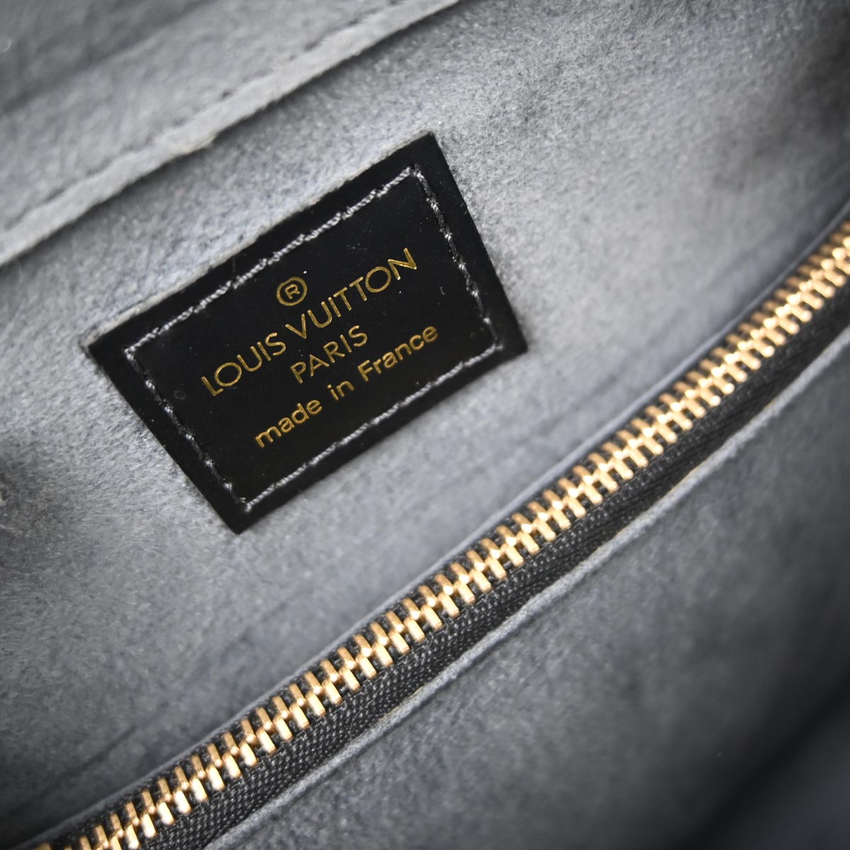 Louis Vuitton Black Epi Pont Neuf Handbag M52052