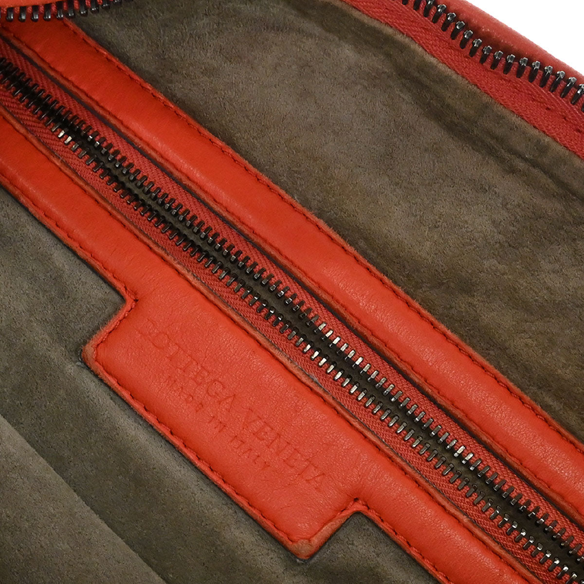 Bottega Veneta Pink Lambskin Intrecciato Hobo Handbag