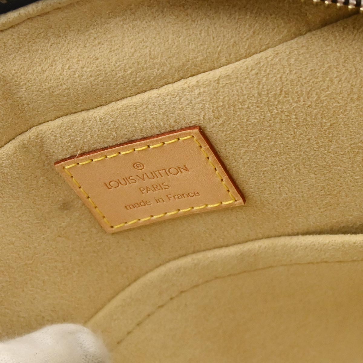 Louis Vuitton Monogram Manhattan PM Handbag M40026