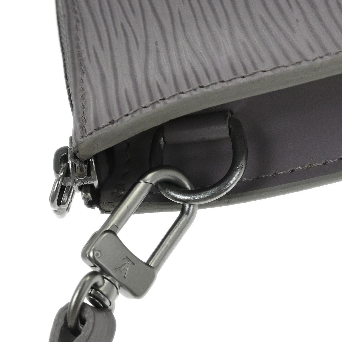 Louis Vuitton 2002 Purple Epi Pochette Accessoires 24 Handbag M5294B