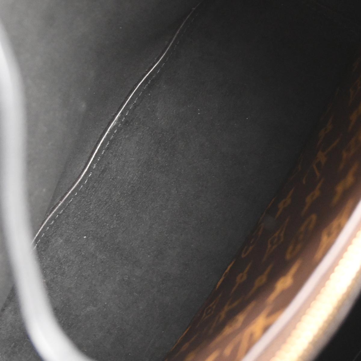 Louis Vuitton 2018 Monogram Neo Noe Shoulder Bag M44020