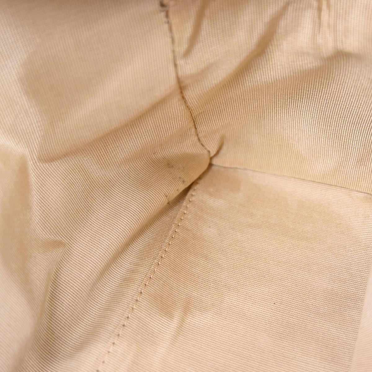 Chanel 2003-2004 Beige Caviar Bowling Bag 27