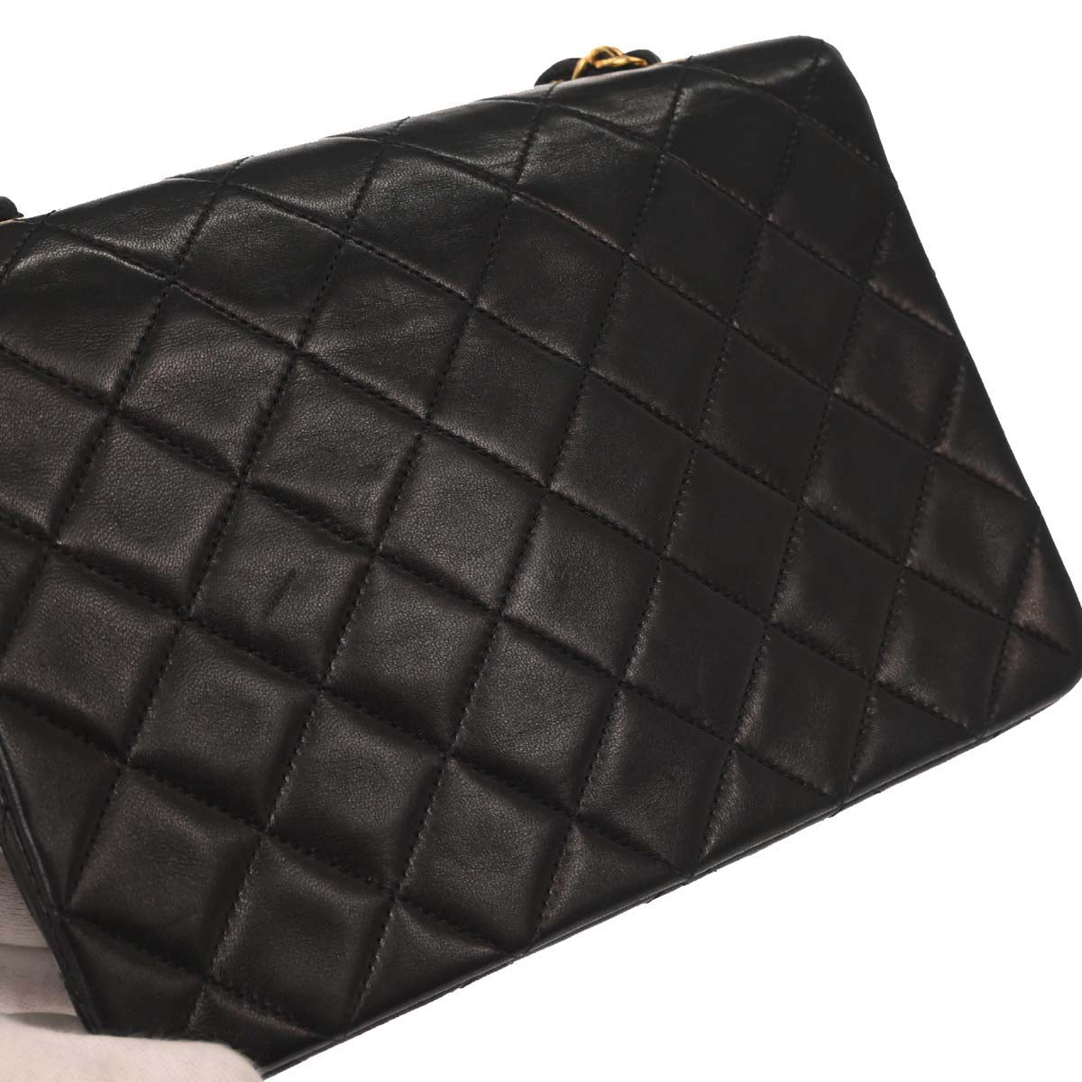 Chanel 1991-1994 Black Lambskin Classic Square Flap Shoulder Bag 20