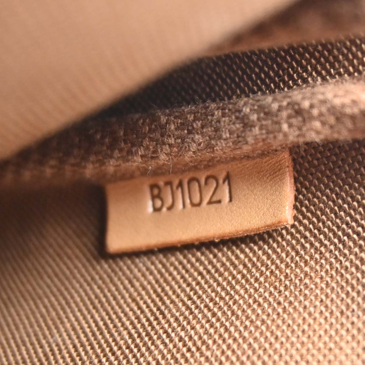 Louis Vuitton Monogram Pochette Accessoires Handbag M51980