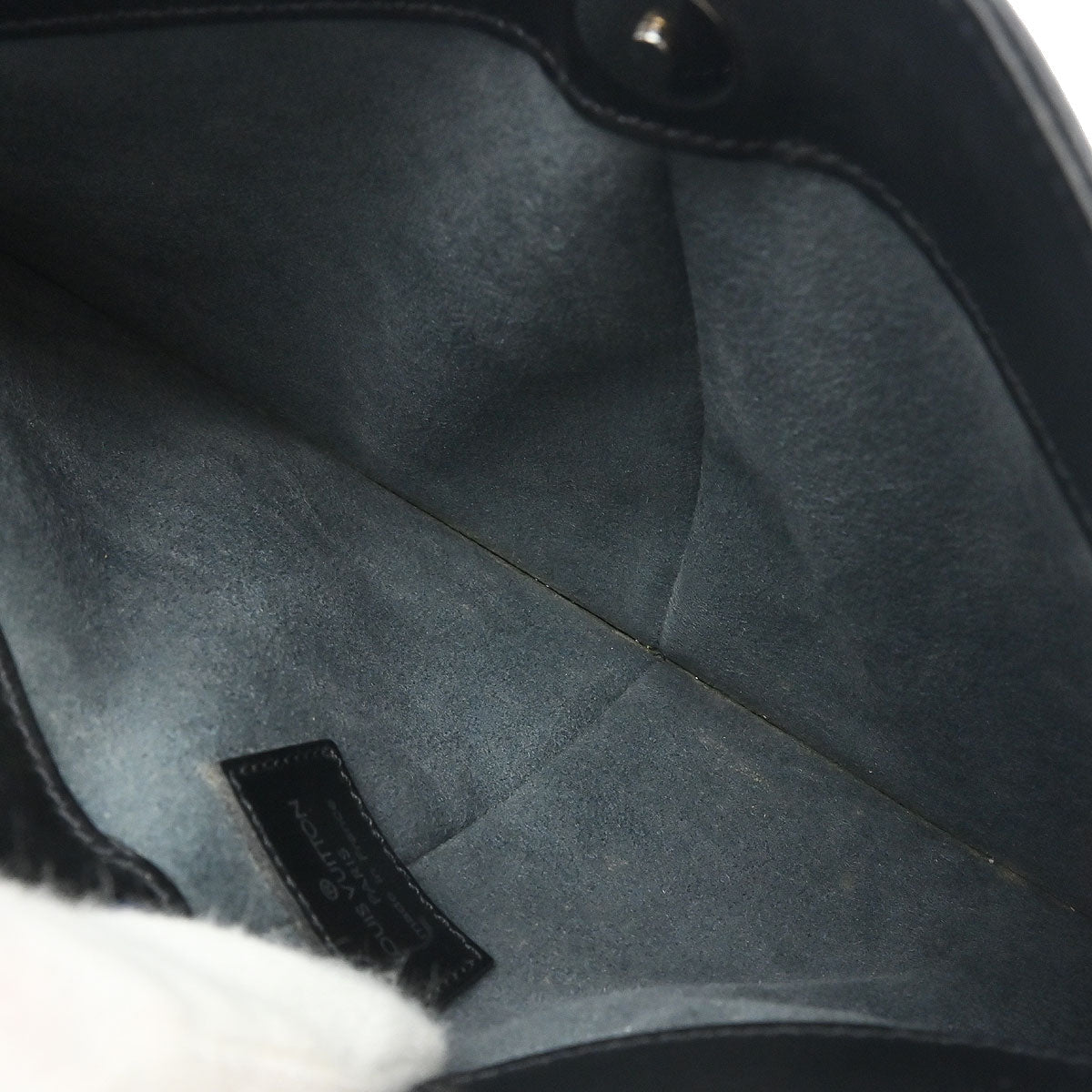 Louis Vuitton Black Epi Pochette Demi-lune Handbag M52622