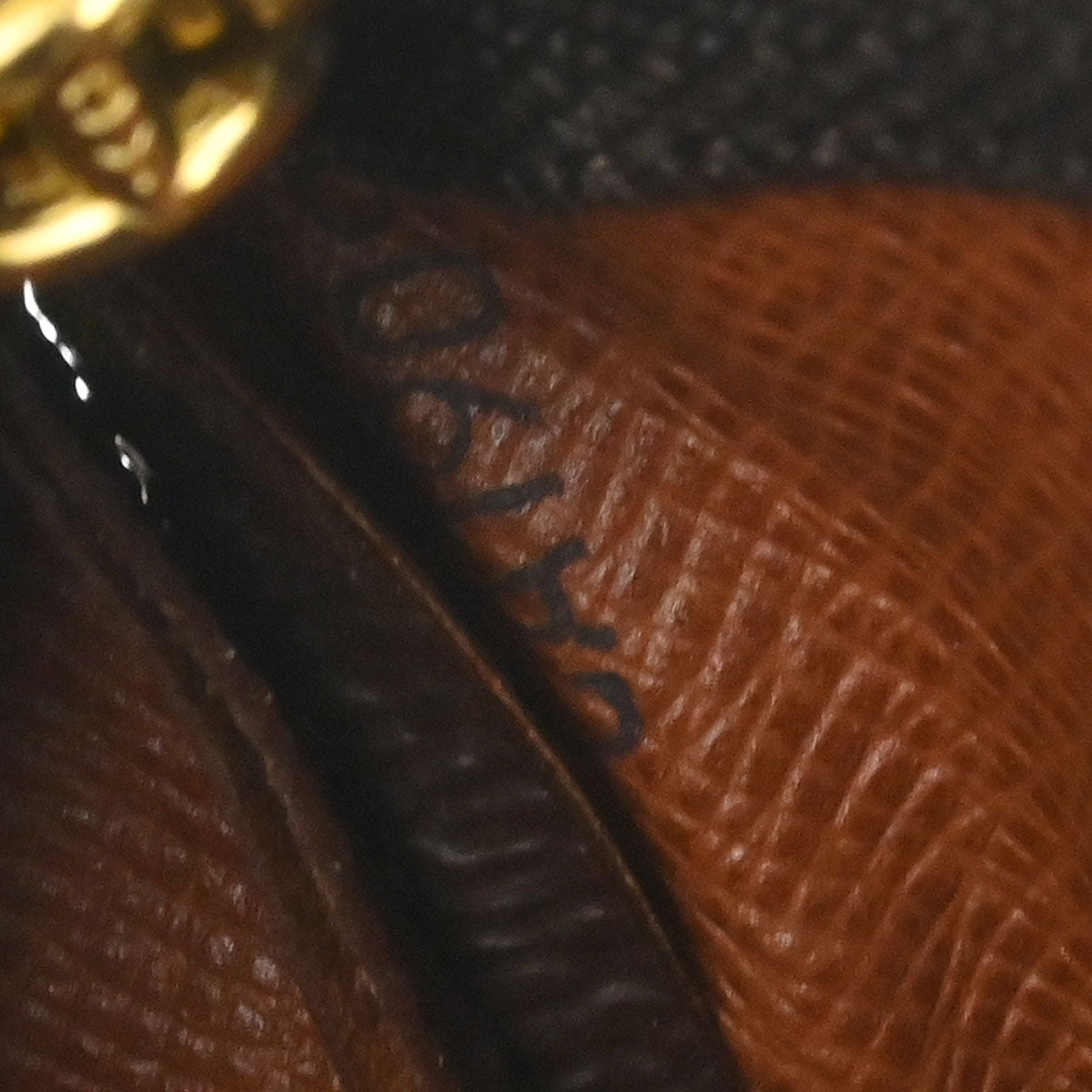 Louis Vuitton Monogram Pochette Cles Coin Purse M62650