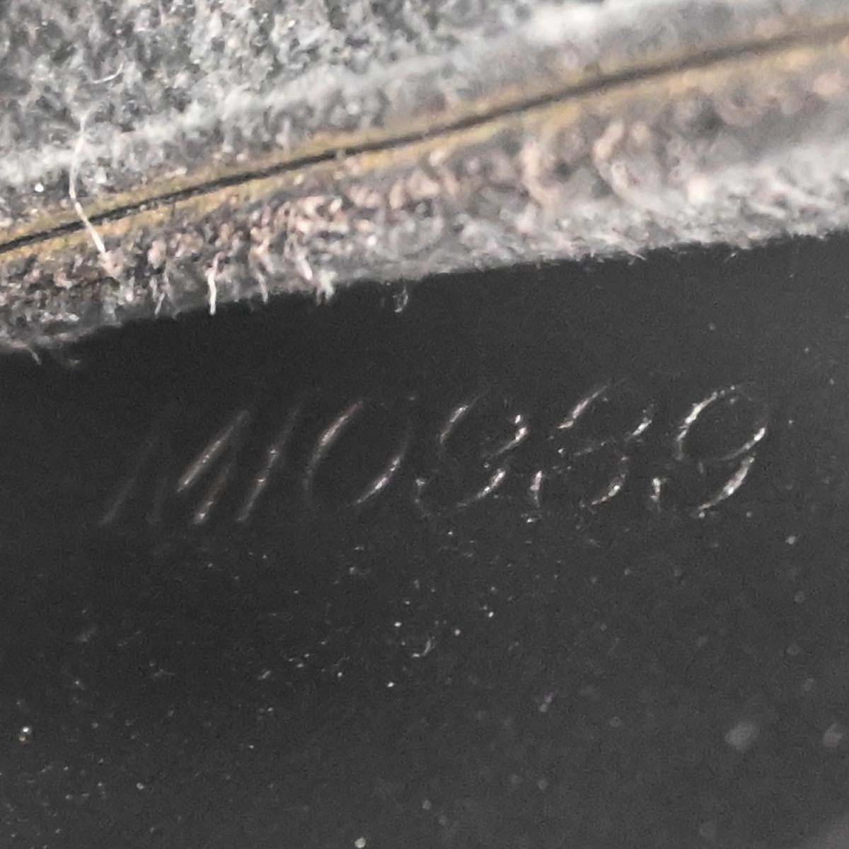 Louis Vuitton 1999 Black Epi Minuit Shoulder Bag M52392