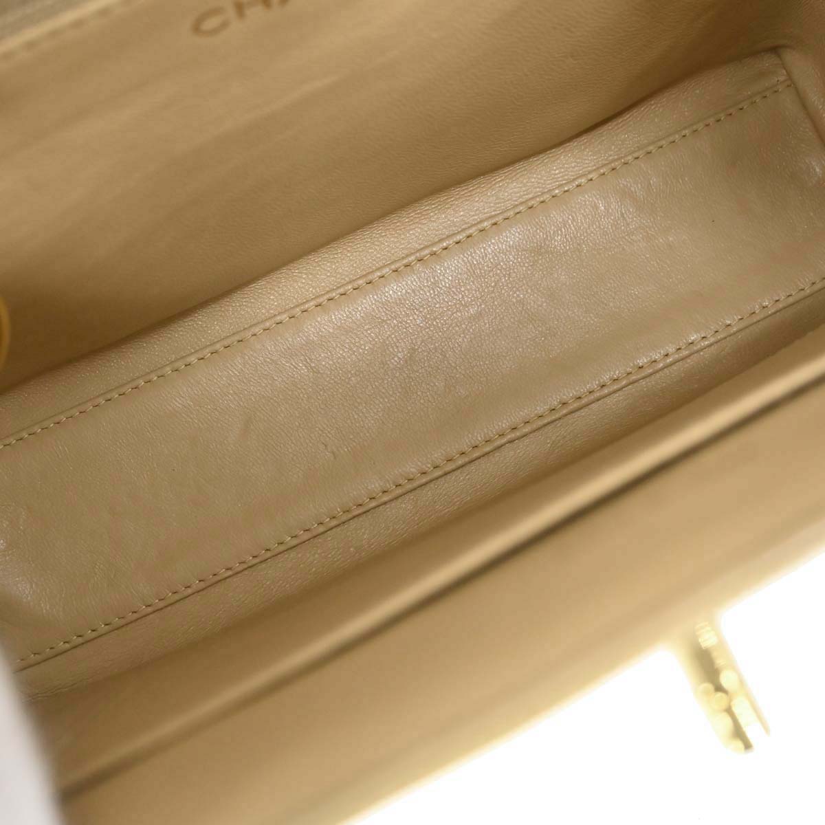 Chanel 1997-1999 Beige Caviar Skin Handbag