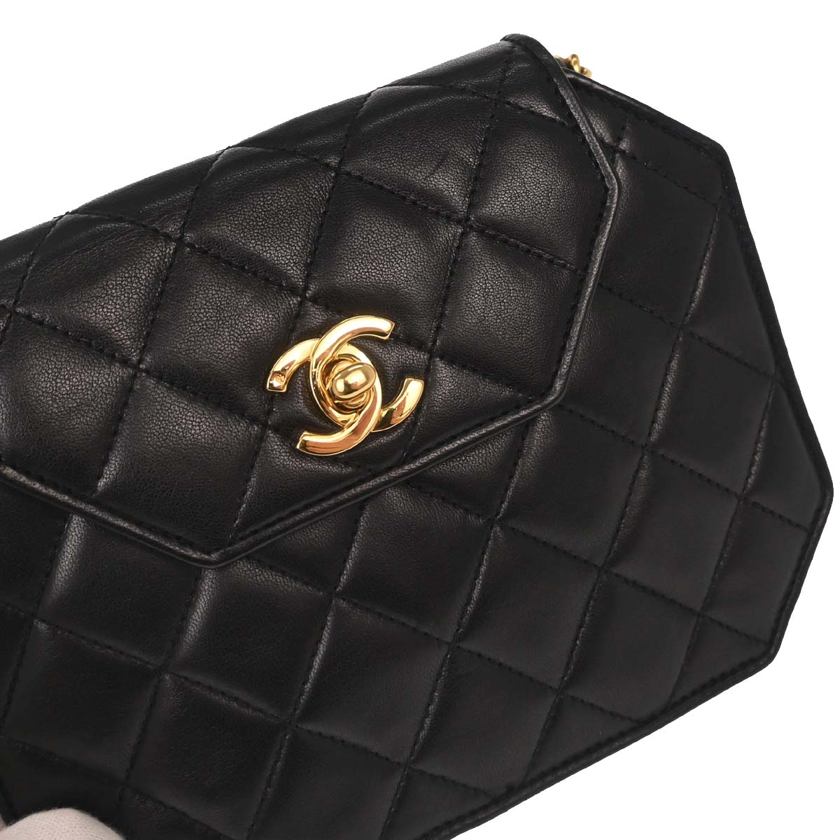 Chanel 1989-1991 Black Lambskin Octagon Shoulder Bag