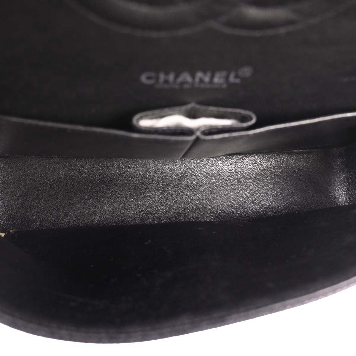 Chanel 2000-2002 Black Caviar Skin Medium Classic Double Flap Shoulder Bag