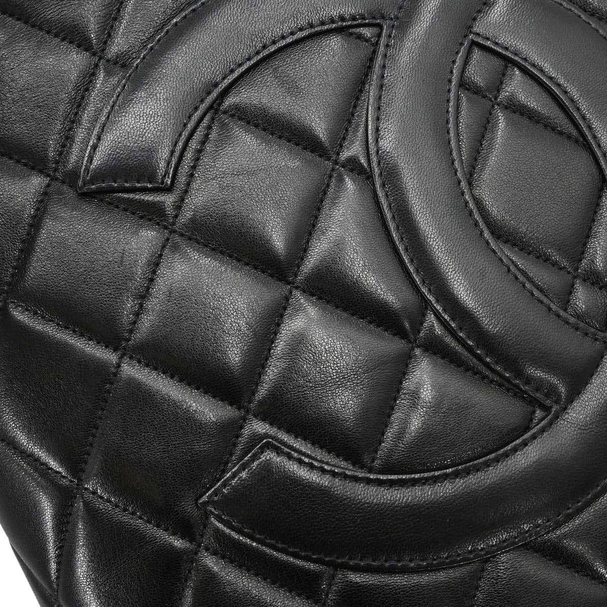 Chanel 1997-1999 Black Lambskin Medallion Tote Handbag