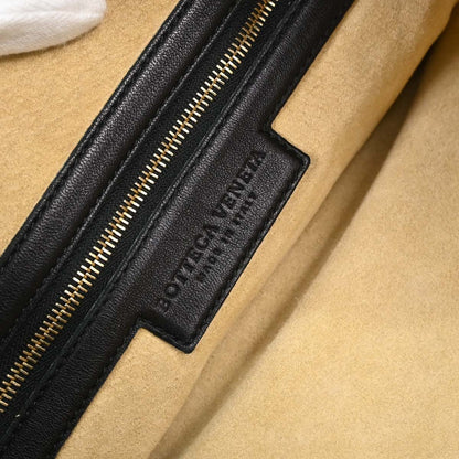 Bottega Veneta Black Lambskin Intrecciato Hobo Handbag